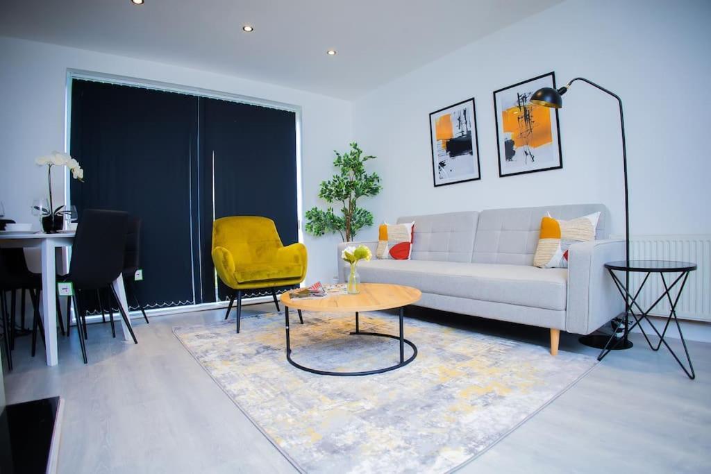 Isinmi Home - Close To Mcr City Mánchester Exterior foto