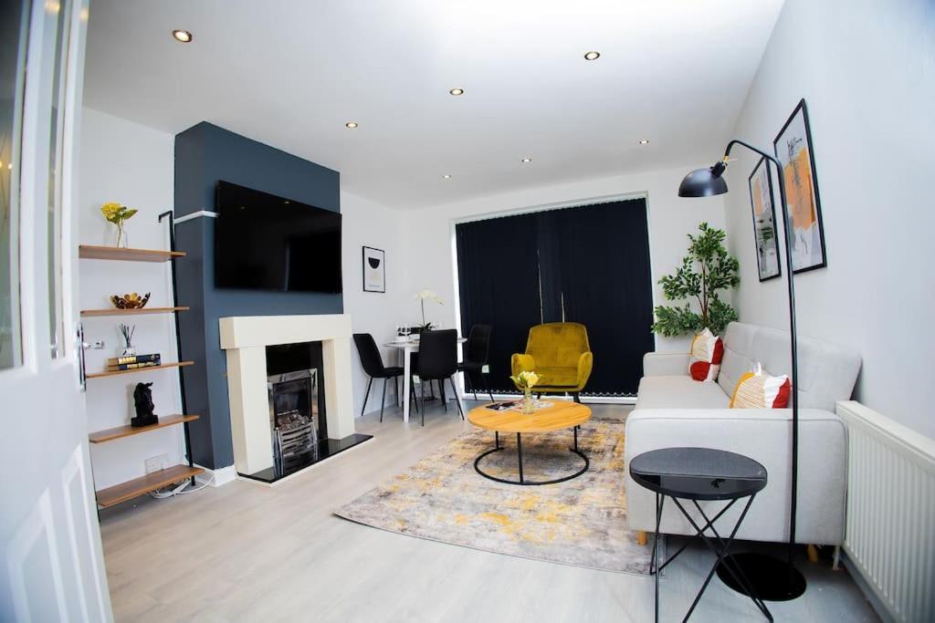 Isinmi Home - Close To Mcr City Mánchester Exterior foto